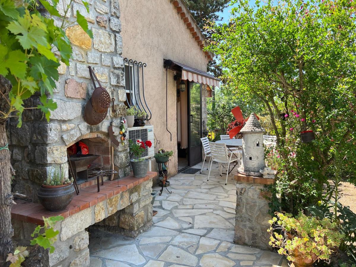 Villa Lumineuse Et Spacieuse Lorgues Exterior foto